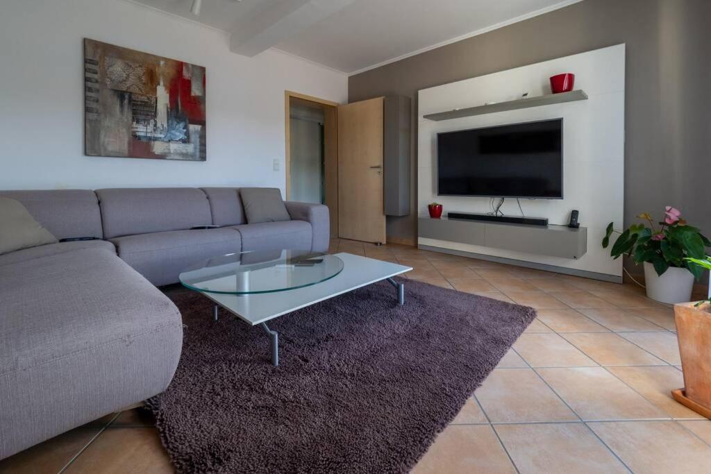 Wohnung Mit Talblick, Ladestation E-Auto Зиген Экстерьер фото