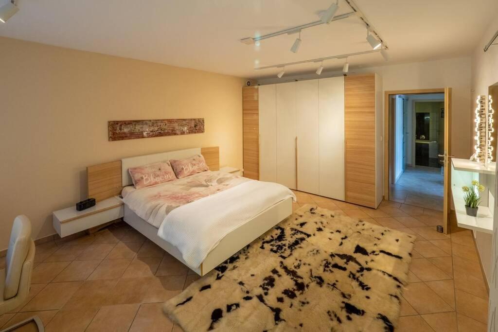 Wohnung Mit Talblick, Ladestation E-Auto Зиген Экстерьер фото